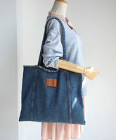 High-Capacity Torn Edge Denim Shoulder Bag SX1018